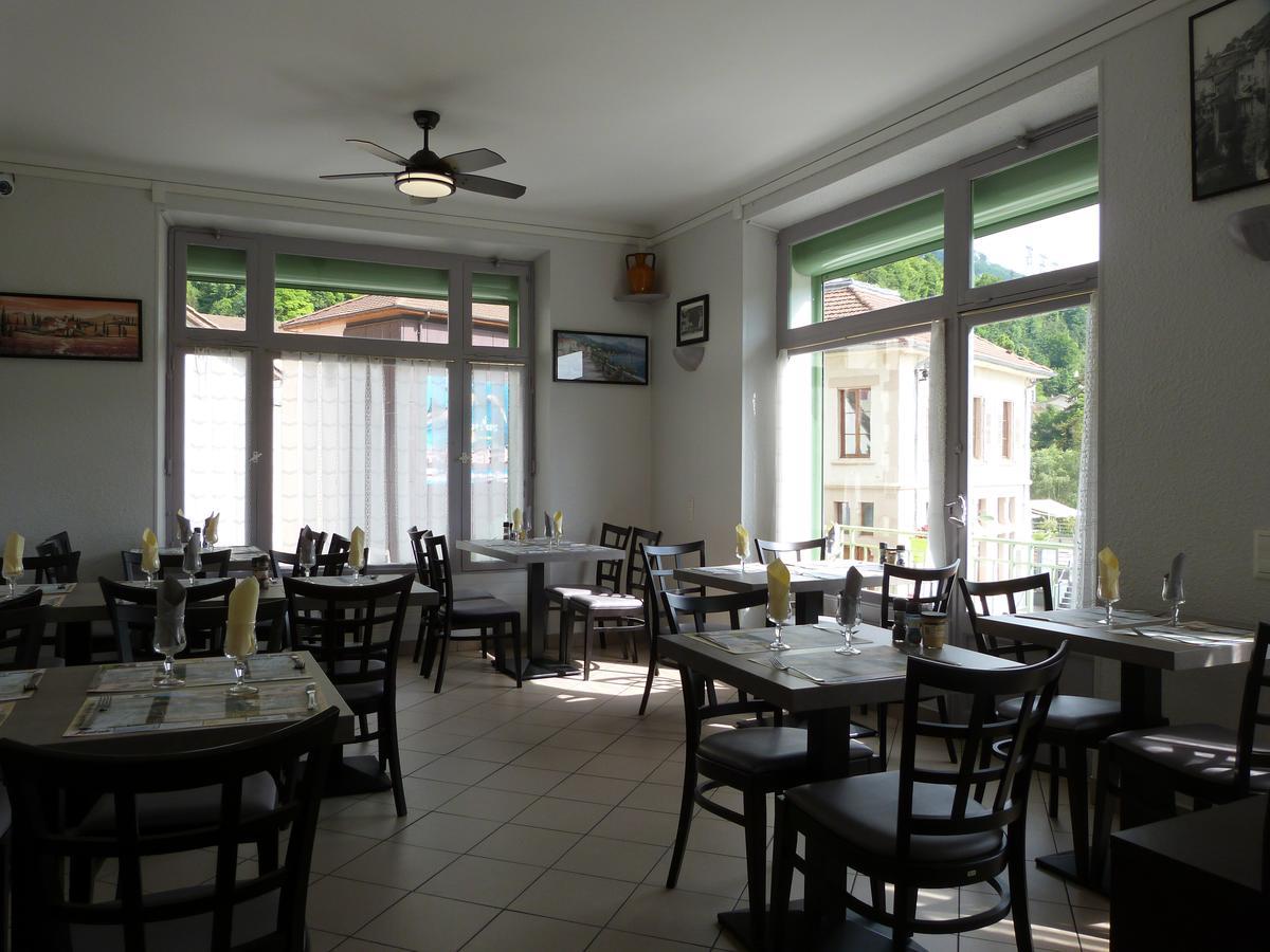 Hotel Du Royans 蓬唐鲁瓦扬 外观 照片